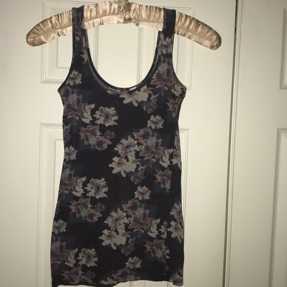 Women’s tank top